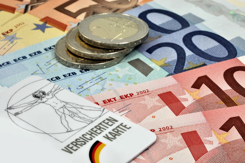 Bonusprogramme der Krankenkassen verhelfen zu mehr Geld – dies ist oft steuerfrei. Bonusprogramme der Krankenkassen verhelfen zu mehr Geld – dies ist oft steuerfrei.