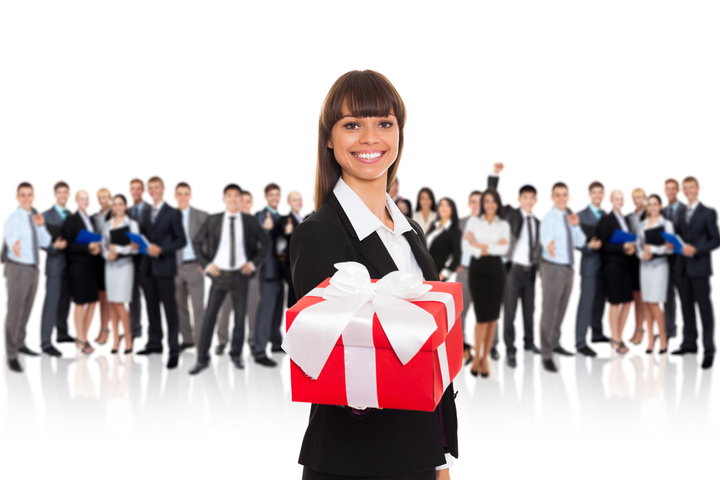 Geschenk vom Chef: Wenn der Arbeitgeber spendabel ist