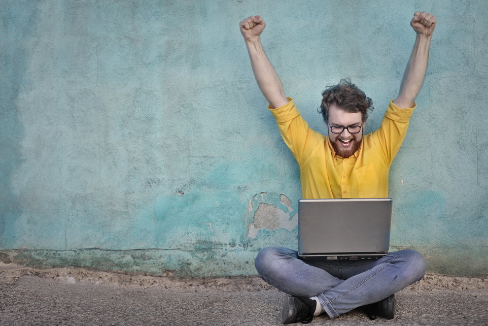 Mit den Online-Tools von wundertax erledigst Du Deine Steuererklärung in nur 17 Minuten.