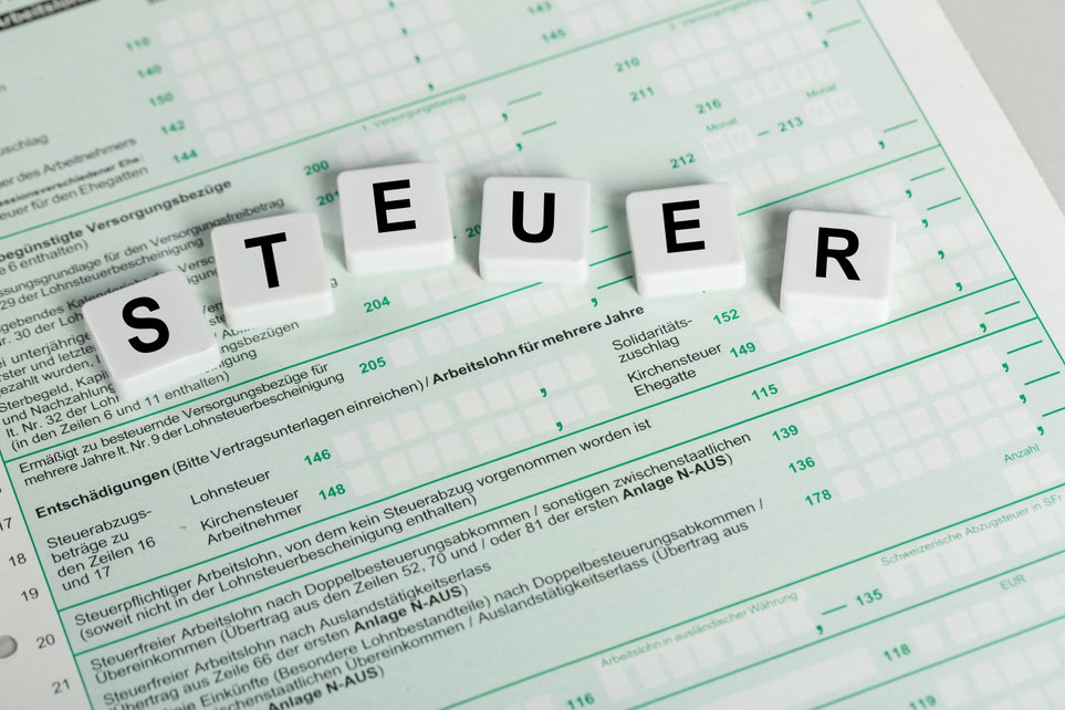 Einkommensteuererklärung 2020: Lade einfach die benötigten Anlagen als PDF herunter.